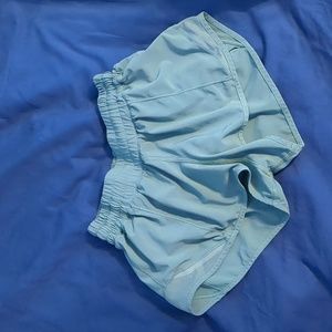 Lululemon hotty hot shorts size 2, 2.5 inch low waisted Green Smoke color